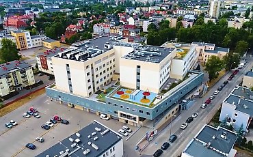 Bydgoszcz chce kształcić więcej lekarzy. Marszałek wyjaśnia, dlaczego szpital dziecięcy nie może w tym pomóc