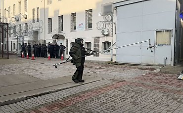 Dron z ładunkiem wybuchowym i bunt więźniów. Ćwiczenia w bydgoskim zakładzie karnym