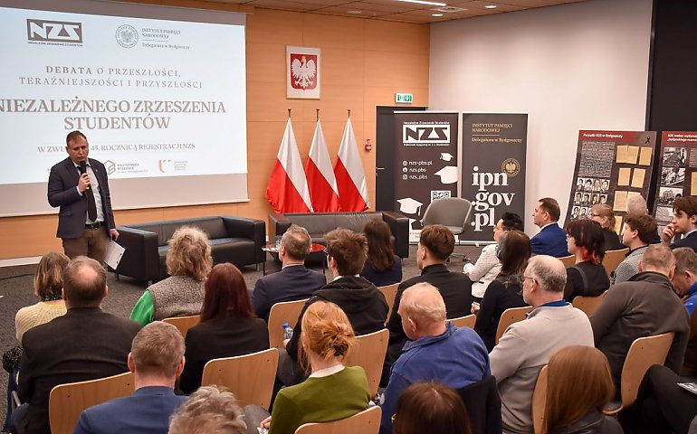 Pragnienie wolności łączy pokolenia! W Bydgoszczy odbyła się debata o Niezależnym Zrzeszeniu Studentów