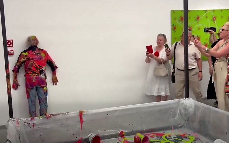 [OKIEM TYGODNIKA] Sztuka przetrwania sztuki