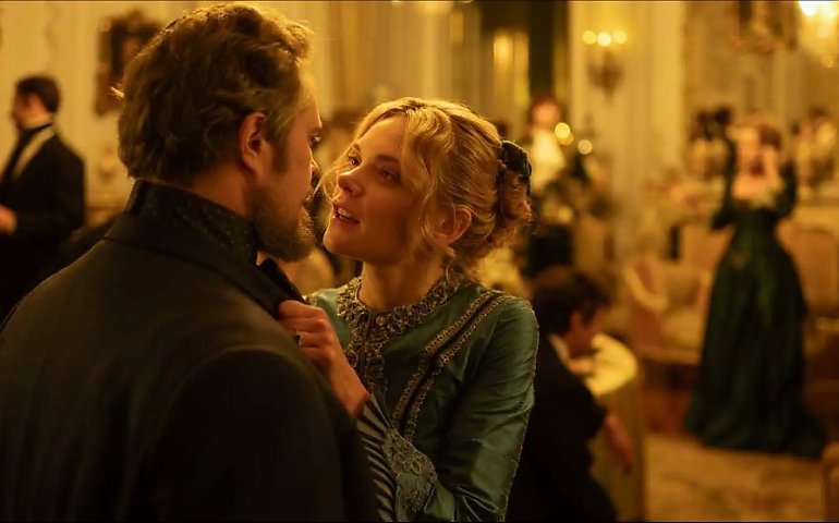 [KADR TYGODNIKA] Kalejdoskop zaburzeń. „Lalka” Netflixa bez love i bez story