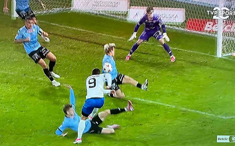Szalony mecz w Nowym Sączu, ale Zawisza przegrał z Sandecją