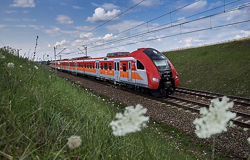 W wakacje podróżuj z POLREGIO! Wszędzie z jednym biletem