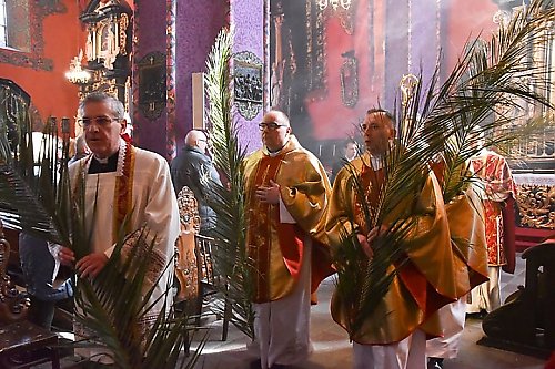 Niedziela Palmowa – radość, która zapowiada krzyż [MAKSYMILIAN POWĘSKI]