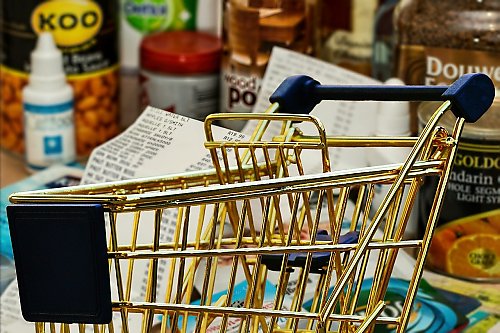 Ukradł czekolady i zaatakował kasjerkę! 33-latek z Radziejowa zatrzymany po ulicznym pościgu!