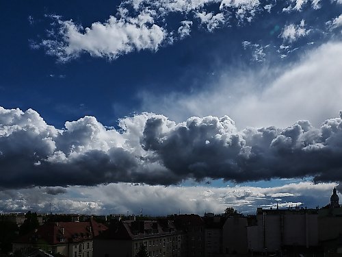 Deszczowy front nad Bydgoszczą [POGODA]