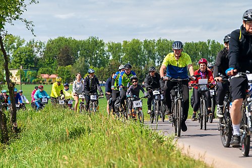 Tysiące rowerzystów ruszają w trasę! Sprawdź, gdzie czekają medale, koszulki i malownicze trasy