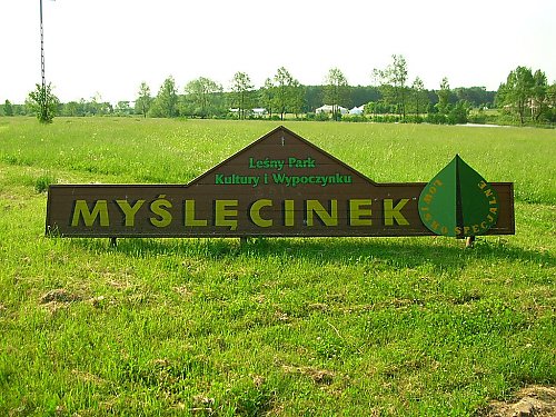 Strzały w Myślęcinku! Ciało w lesie, aresztowany podejrzany – śledczy mówią o egzekucji