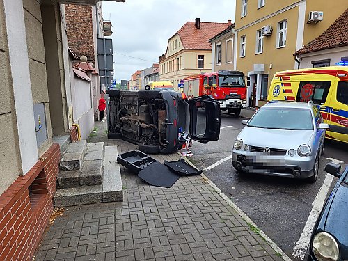 Dramatyczne chwile w Chełmnie! 56-latek wjechał w pieszych, wśród rannych dzieci