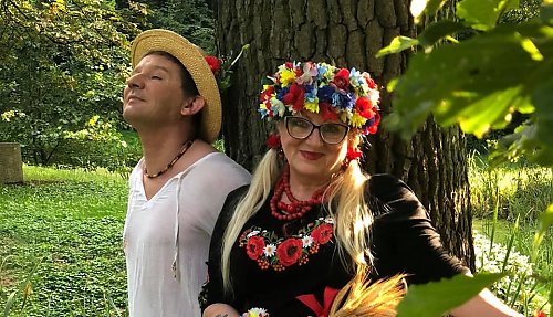 Bydgoszcz będzie śpiewać! Steffi Mal i Paweł Wenderski rozkręcą biesiadę w Światłowni