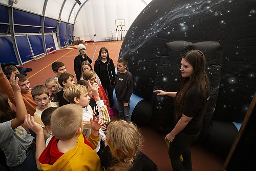 Kosmiczna przygoda w Solcu Kujawskim! Planetobus Kopernika zawita do miasta