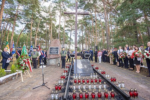 Katastrofa pod Otłoczynem: 45 lat temu zginęło 67 osób. Rocznica tragedii w Brzozie