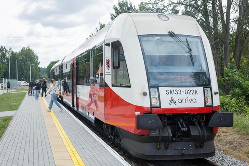 Zielone światło dla nowoczesnych pociągów! Nowe składy Pesy wkrótce na torach