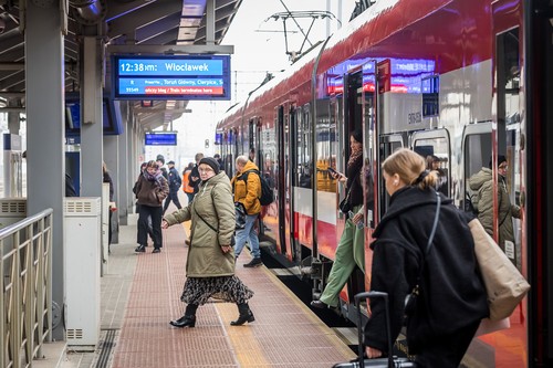 Specjalne pociągi na Wszystkich Świętych w regionie kujawsko-pomorskim