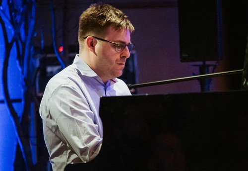 Niewidzialny koncert w Bydgoszczy: Zanurz się w świat słoweńskiej muzyki!