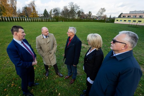 Marszałek na Pałukach: Jak powiat żniński przyciąga inwestycje