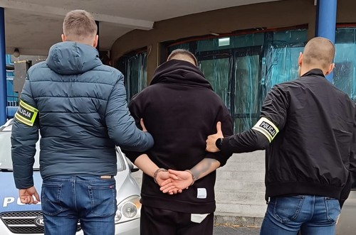 Pakiet grozy na Szwederowie: 28-latek z olbrzymią ilością narkotyków!