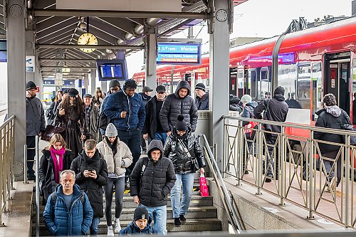 Rekordowe przejazdy koleją w regionie – aż 4 miliony pasażerów!