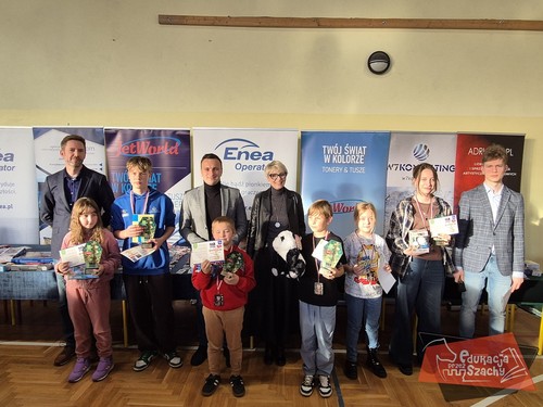 Szachowy sukces młodych bydgoszczan na turnieju w Grzywnie!