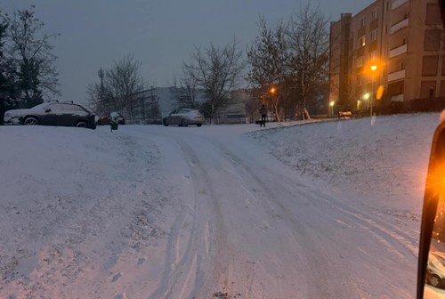 Oblodzenie paraliżuje odbiór śmieci w Bydgoszczy! Sprawdź, co się dzieje