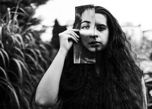 Bydgoszcz: Wystawa „Ślady obecności” w Wieży Ciśnień już wkrótce!