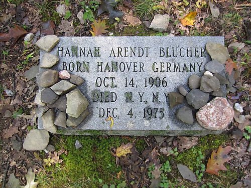 Czy Hannah Arendt pomoże lepiej zrozumieć historię Polski? Bydgoski historyk wraca do myśli Arendt