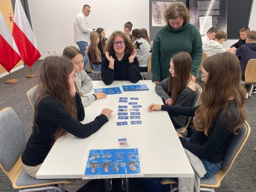 Młodzież z województwa kujawsko-pomorskiego zgłębia historię: IPN zakończyło szkolenia