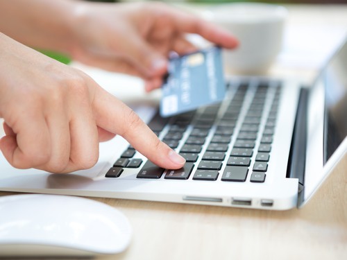 Nie czekaj! Zmiana konta lub adresu? Zgłoś to w ZUS!