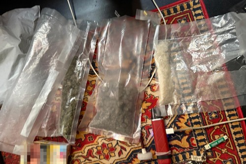 Czujność policji po przypadkowym zgłoszeniu: 25-latek z aresztowany za narkotyki!