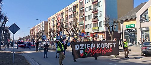 Bydgoscy Patrioci oddali hołd niezłomnym bohaterkom.  Wzięli udział w Marszu Kobiet Wyklętych 