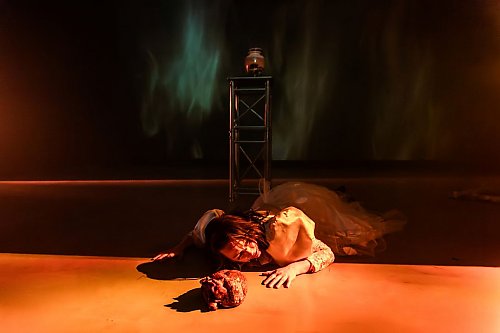 Między klasyką a prowokacją. „Wichrowe Wzgórza. Love to Die” w Teatrze Polskim