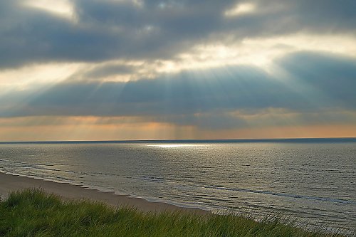 Przejaśnienia i umiarkowany wiatr nad Bydgoszczą [POGODA]