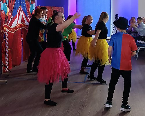 UKW w Bydgoszczy rozbrzmiewa radością podczas Światowego Dnia Zespołu Downa!