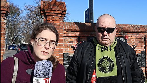 Cmentarz przy Kcyńskiej skrywa więcej niż mogiły. „To żywa lekcja historii”