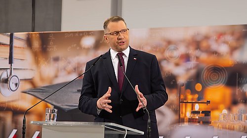 Bydgoszcz w centrum debaty o przyszłości nauki. Konferencja PiS wywołała falę komentarzy