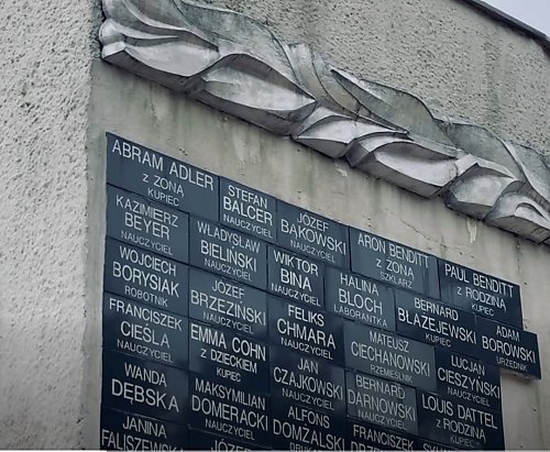 Młodzi o pamięci. Finał IX edycji projektu „Łączka i inne miejsca poszukiwań”