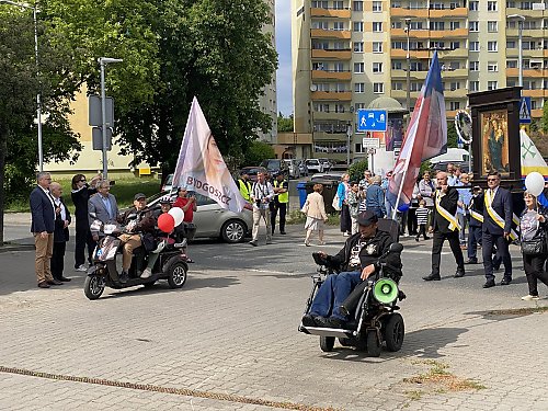 Bydgoski Marsz dla Życia i Rodziny przeszedł ulicami miasta. „Czas obronić małżeństwo”