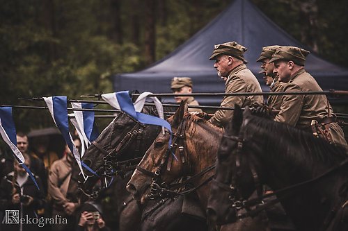 Łabiszyn rusza ku Łabie. Historia, kawaleria i wojenne maszyny na ulicach miasta