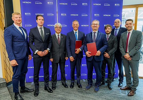 Bydgoszcz bliżej kolei dużych prędkości. PESA i Hitachi Rail łączą siły
