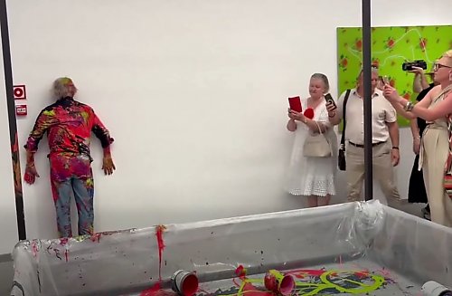 [OKIEM TYGODNIKA] Sztuka przetrwania sztuki