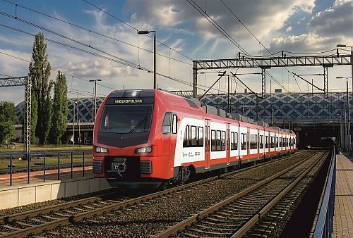Pociągi wrócą do Kcyni i Nakła, ale Bydgoszcz musi czekać. Nowe połączenie z Poznaniem coraz bliżej