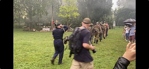 Bydgoszcz uczciła bohaterów Powstania Warszawskiego. W godzinę „W” przypomniano historię.