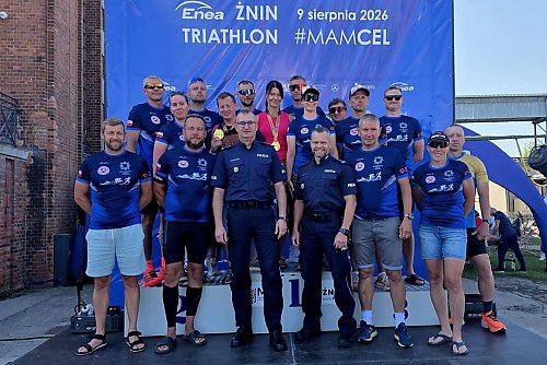 Podwójne złoto dla Bydgoszczy. Policjanci najlepsi w mistrzostwach Polski w triathlonie