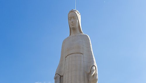 „To ona znalazła mnie”. Autor figury Matki Bożej w Konotopiu zdradza kulisy jej powstania