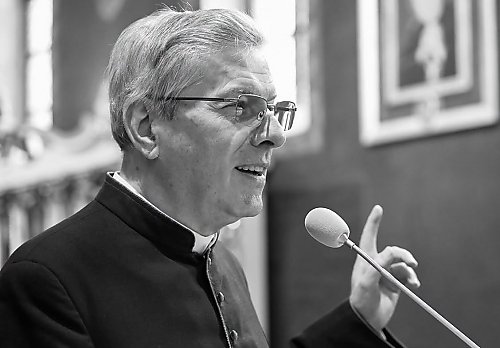 Nie żyje ks. infułat Stanisław Kotowski, proboszcz bydgoskiej katedry