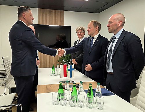 Bydgoska BELMA połączy siły z fińską Patrią. Chcą stworzyć bezzałogowy pojazd do stawiania min