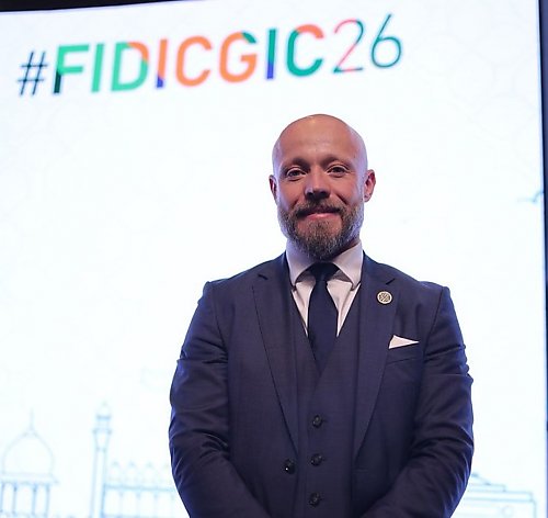 Bydgoszczanin pokieruje światową federacją inżynierów. Adam Białachowski prezydentem-elektem FIDIC