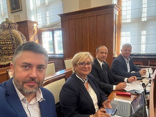 Co dalej z bydgoską biblioteką? Radny sejmiku domaga się odpowiedzi od marszałka