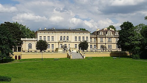 Francuska piosenka w pałacowej sali. Finał Europejskich Spotkań Artystycznych w Ostromecku
