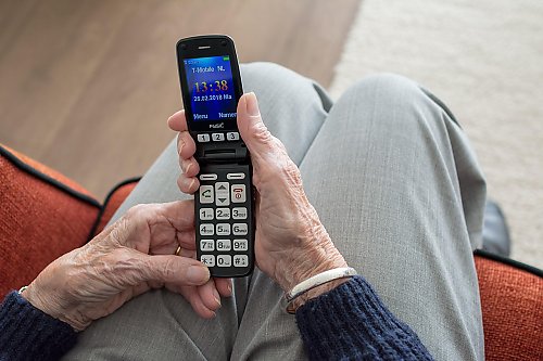 Telefon od fałszywej lekarki. 83-latek stracił ponad 50 tys. zł